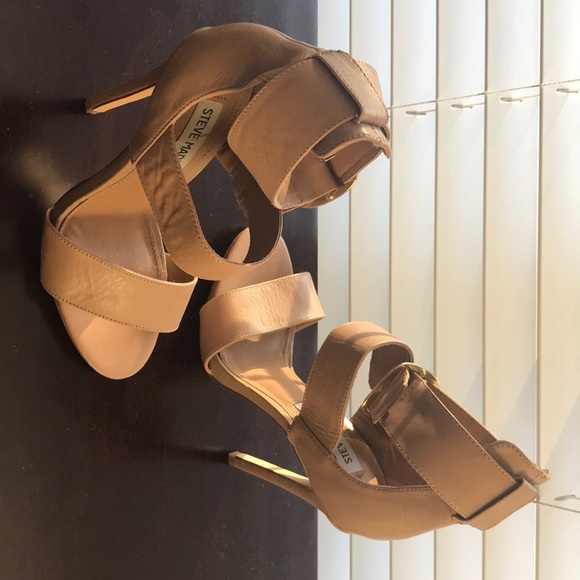 Steve Madden heels - Picture 3 of 3